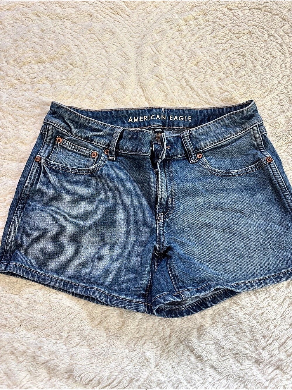 American Eagle Hi-Rise Shortie Denim Shorts Women's Denim Jean Shorts Size 2